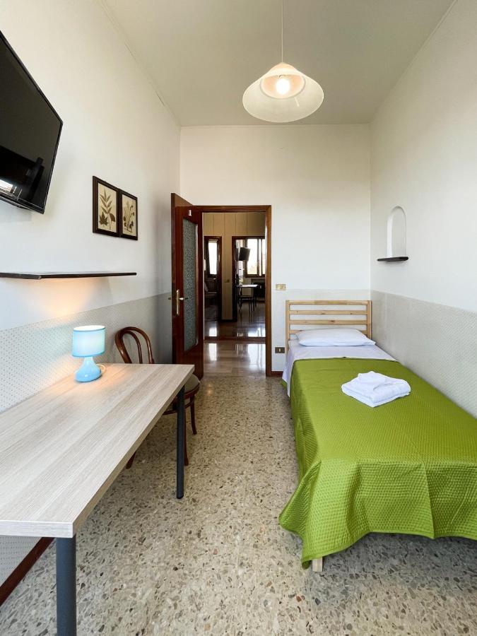 Casa Gramsci - Affitti Brevi Italia Hotel Modena Eksteriør billede