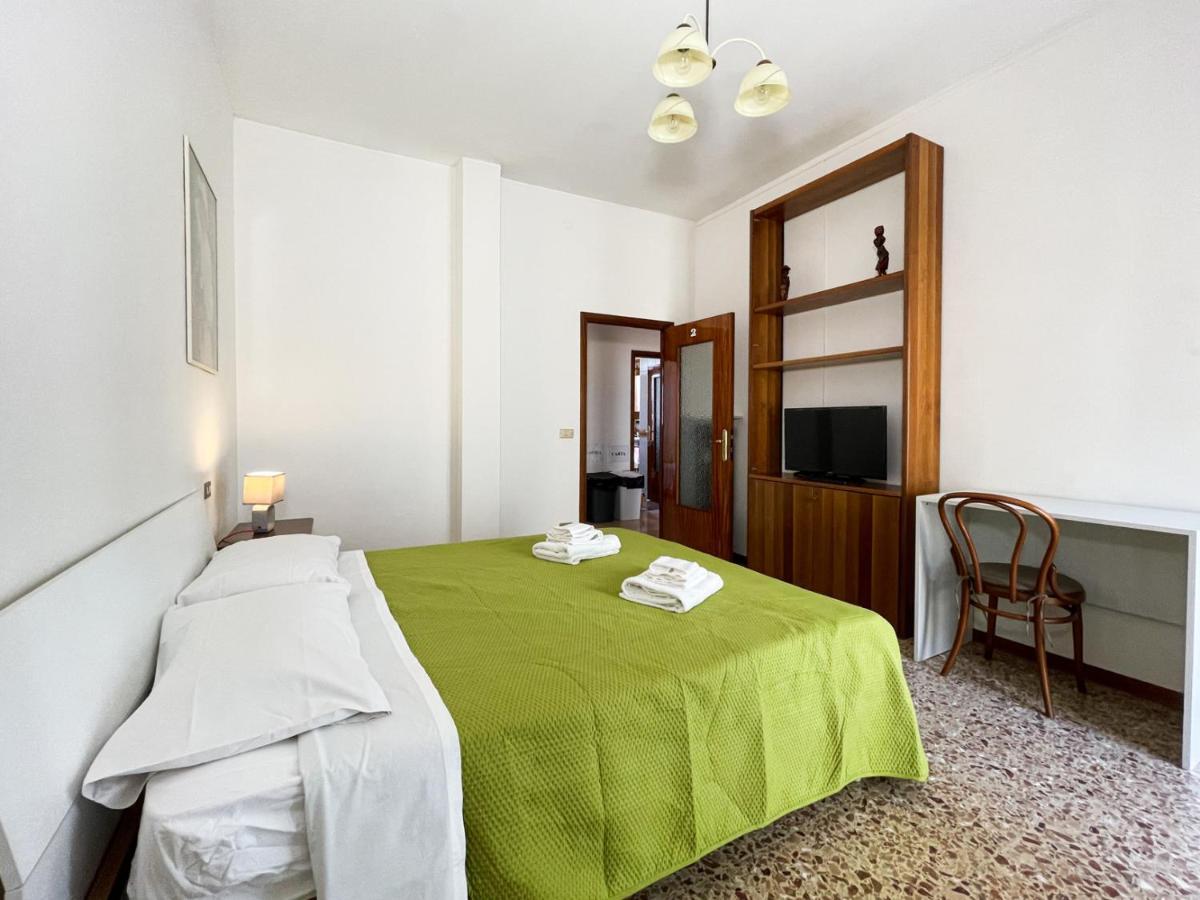 Casa Gramsci - Affitti Brevi Italia Hotel Modena Eksteriør billede