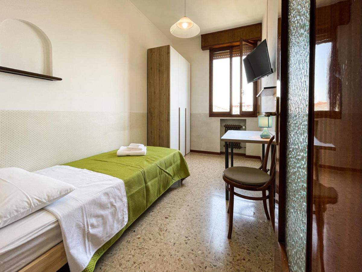 Casa Gramsci - Affitti Brevi Italia Hotel Modena Eksteriør billede