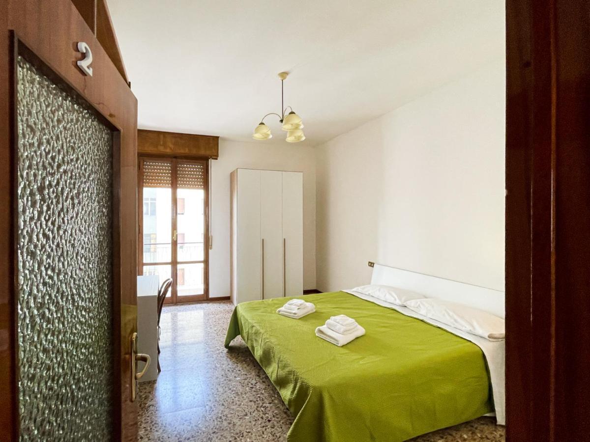 Casa Gramsci - Affitti Brevi Italia Hotel Modena Eksteriør billede